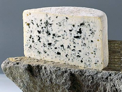 Сыр с плесенью