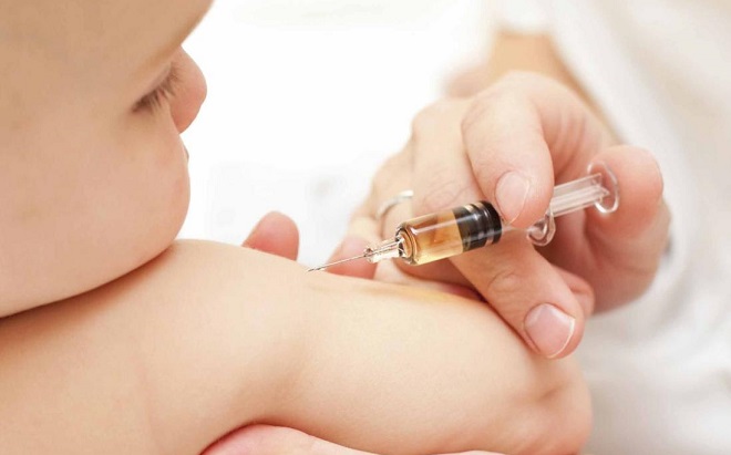 вакцина для младенца