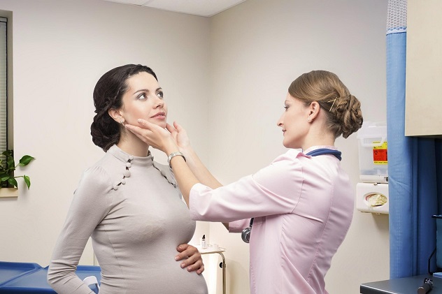 беременной проверяют щитовидную железу
