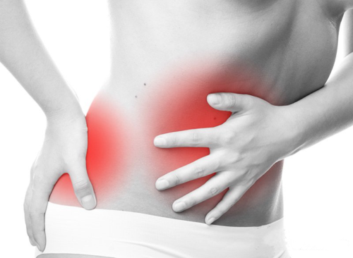При панкреатите боли отражаются по всей спине и животе