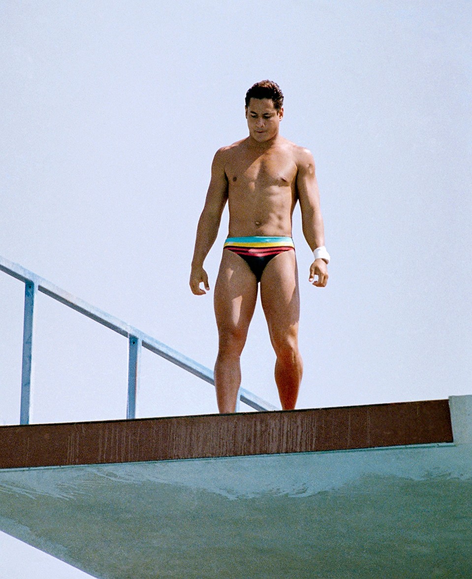 Узнав о своем ВИЧ-статусе в 1988 году, этот лучший из прыгунов в воду завоевал еще два олимпийских «золота» Фото: GLOBAL LOOK PRESS