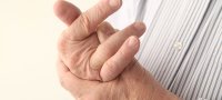 Артрит пальцев рук — причины, симптомы и методы лечения в домашних условиях